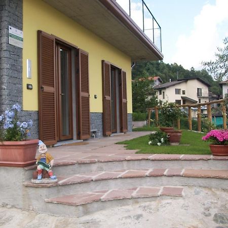 Agriturismo Botton D'Oro ดองโก ภายนอก รูปภาพ