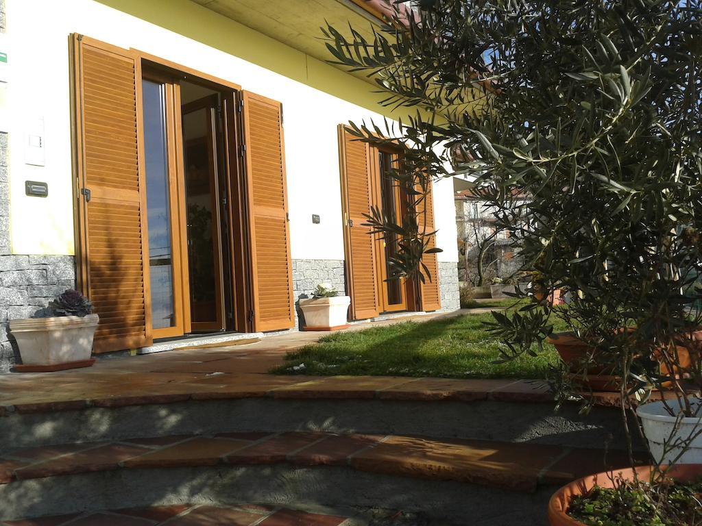 Agriturismo Botton D'Oro ดองโก ภายนอก รูปภาพ
