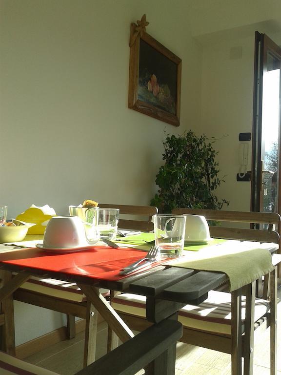 Agriturismo Botton D'Oro ดองโก ภายนอก รูปภาพ