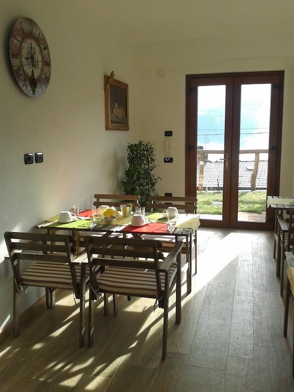 Agriturismo Botton D'Oro ดองโก ภายนอก รูปภาพ